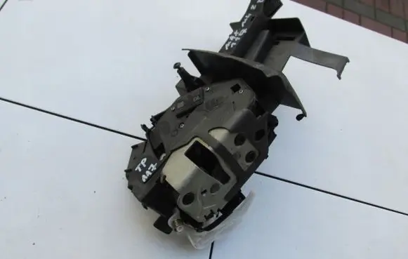 Ford C-MAX II Loading door lock AM5AR26412CC