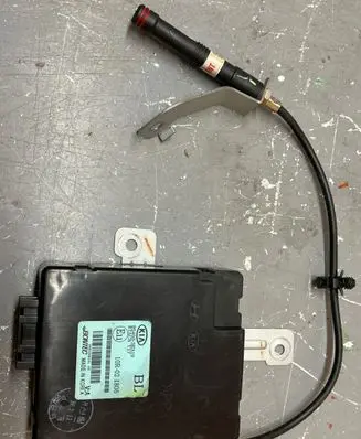 KIA Sorento Other control units/modules 954003E310 10R021806 S503200191