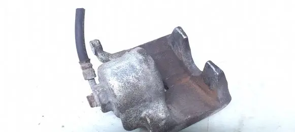 Honda CR-V Front brake caliper
