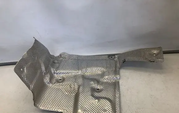 Mercedes-Benz GLE W167 Exhaust heat shield A1676801603