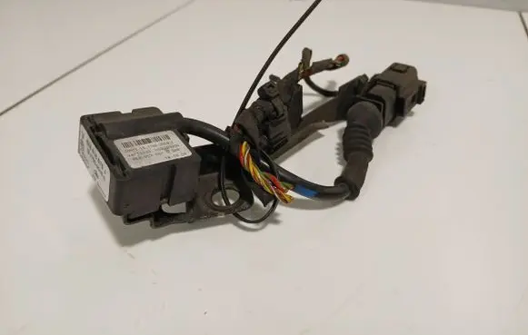 Audi A8 S8 D3 4E Air suspension front height level sensor 4E0616576J 15179200482
