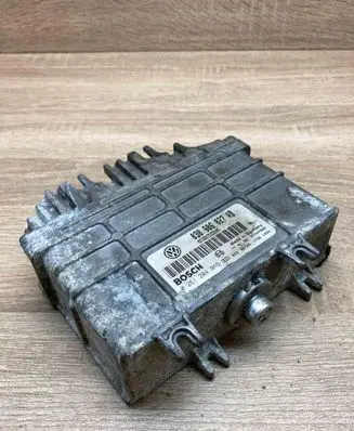 Volkswagen Polo III 6N 6N2 6NF Engine control unit/module ECU 030906027AB 0261204019