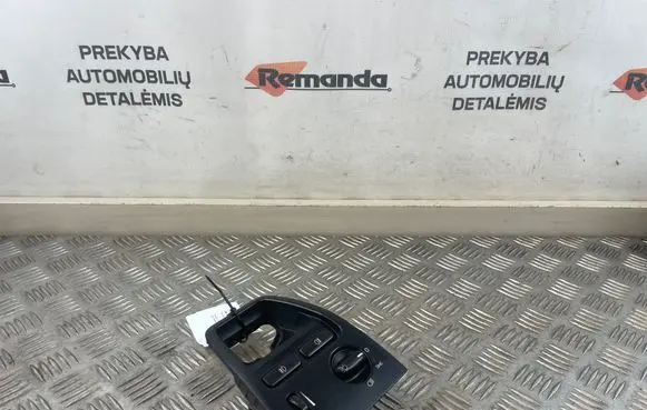 Light switch