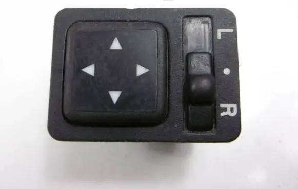 Mitsubishi Space Star Wing mirror switch MR114081