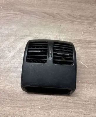 Mercedes-Benz C AMG W204 Rear air vent grill A2048300954 07052009 9051SCWCFZ