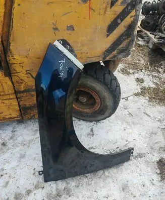 Ford Focus Fender
