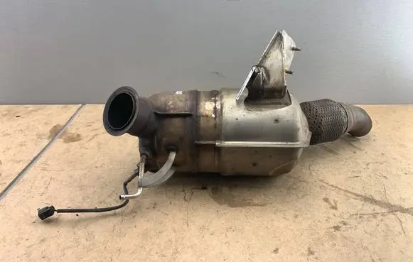 BMW 3 E90 E91 Catalyst/FAP/DPF particulate filter 18307798307 7798307