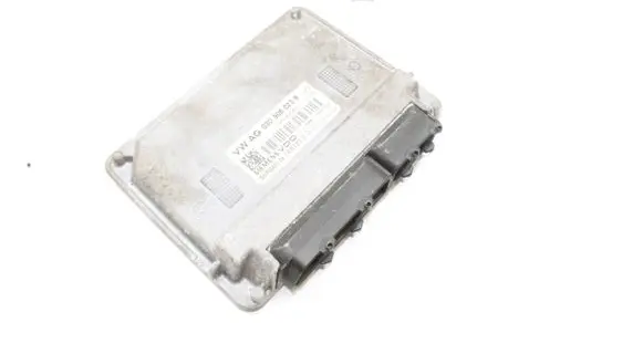 Skoda Fabia Mk3 (NJ) Engine control unit/module 03D906023B 5WP4042104
