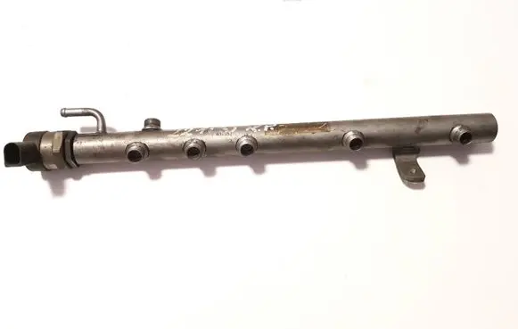 Mercedes-Benz S W221 Fuel main line pipe A6290700795 A6420780142