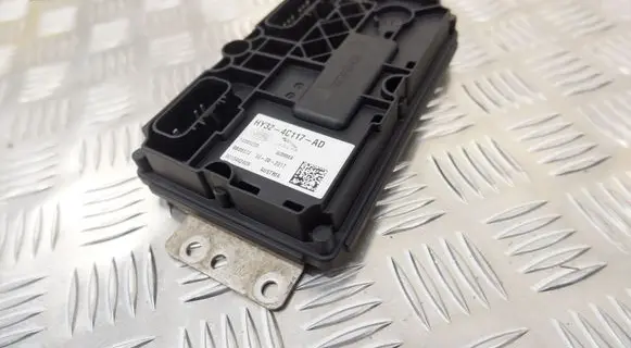 Land Rover Range Rover Sport L494 Transfer box differential control unit HY324C117AD