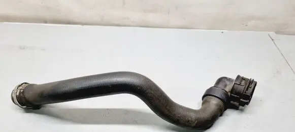 Citroen DS7 Crossback Engine coolant pipe/hose 9813941680