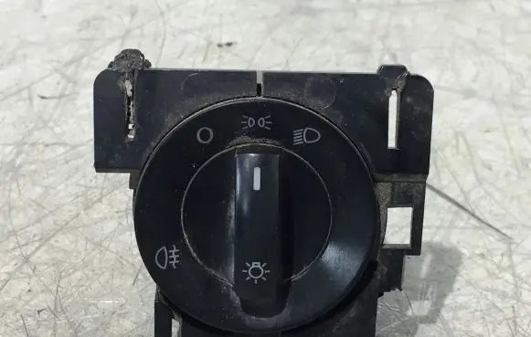 Volkswagen Transporter - Caravelle T5 Light switch TC46Q0941531B