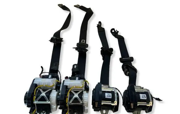 Mercedes-Benz E W213 Set of seat belts 24175226H