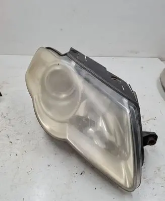 Volkswagen PASSAT B6 Headlight/headlamp 1EL24701402