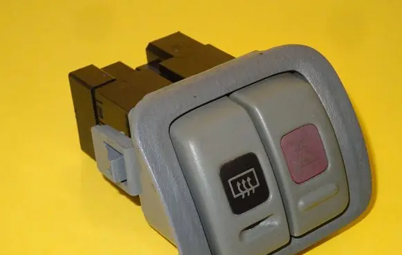 Nissan Micra Hazard light switch