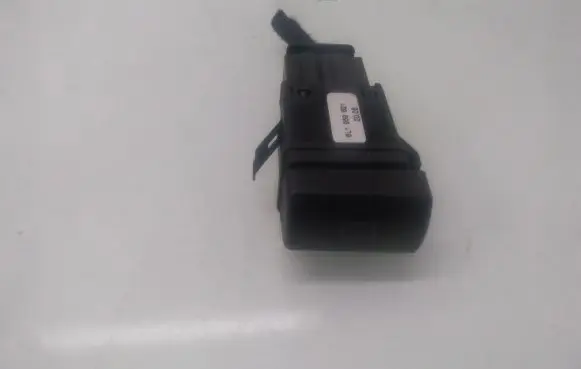 Seat Ibiza III (6L) Windscreen/window heater switch 6L1959621