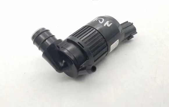 Ford Fusion II Windscreen/windshield washer pump BA5317664AA