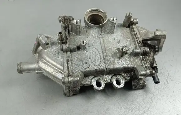 Jaguar F-Pace EGR valve cooler G4D39F464AD