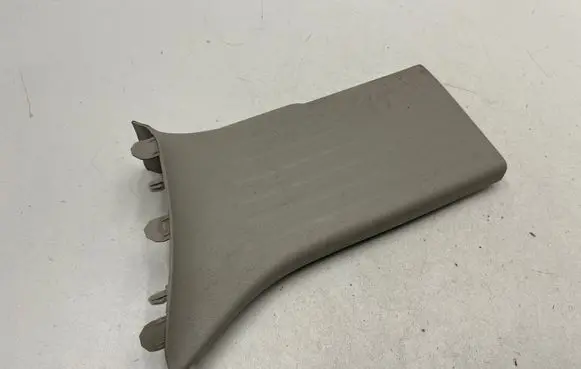 Chrysler Pacifica Rear sill trim cover 5SP27TRMAF 65620K 597517