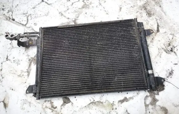 A/C cooling radiator (condenser)