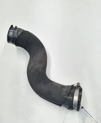 Audi A4 S4 B8 8K Intercooler hose/pipe 8K0145737J