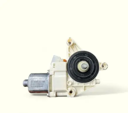 Mercedes-Benz E W212 Front door window regulator motor A2048200142