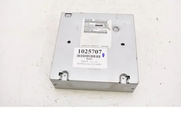 Tesla Model S Radio/CD/DVD/GPS head unit 1004787-02-D