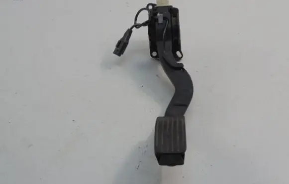 Citroen C4 I Picasso Accelerator pedal position sensor 9650889180