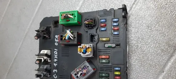 Citroen C3 Central body control module