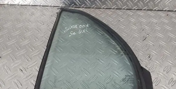 Toyota Yaris Rear vent window glass 43R00048