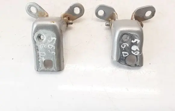 Rear door hinge set