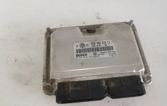 Volkswagen Golf IV Engine control unit/module 038906019CJ 0281010302