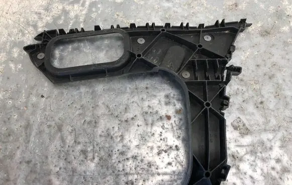 Audi Q7 4L Rear bumper mounting bracket 4L0807454ABILI 4L0807454A