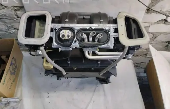 BMW 7 E38 Interior heater climate box assembly e386411