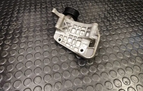 Audi A8 S8 D4 4H Generator/alternator bracket 059903143AJ