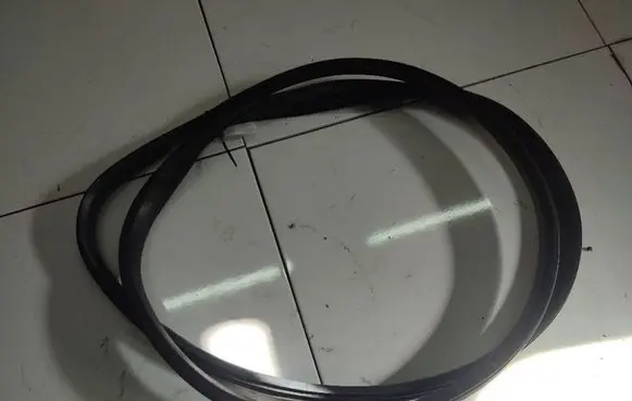 Renault Megane III Rubber seal front coupe door 