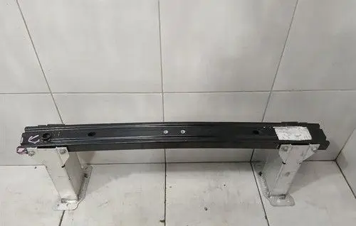 Maserati GranCabrio M145 Front bumper support beam 670157480