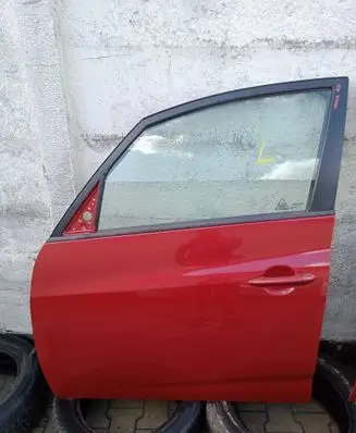 KIA Venga Front door