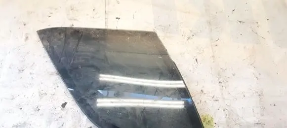 Rear side window