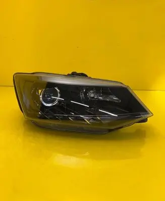Skoda Fabia Mk3 (NJ) Headlight/headlamp 6V1941016B
