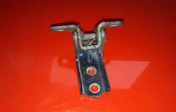 Hyundai Santa Fe Rear door lower hinge NOCODE
