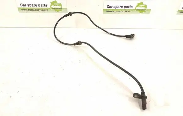 Mercedes-Benz GLK (X204) ABS brake wheel speed sensor A2045400517 2045400517