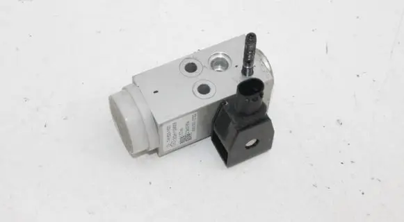 KIA EV6 Air conditioning (A/C) expansion valve T416231631