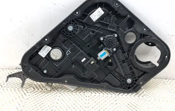 KIA Sportage Rear door window regulator with motor 83470F1060