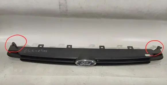 Ford Escort Front grill 95AB8200AB