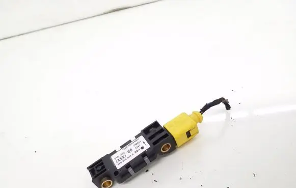 Audi A6 S6 C5 4B Airbag deployment crash/impact sensor 8E0959643A