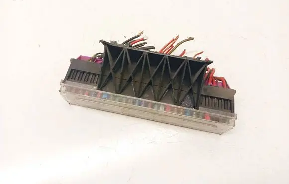 Volkswagen Sharan Fuse box set 1486818473