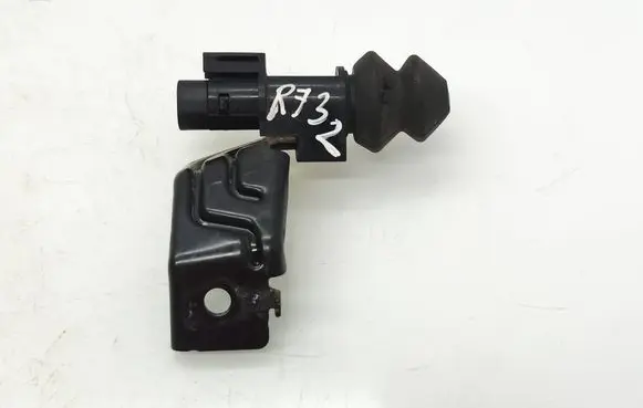 Nissan Qashqai Bonnet alarm switch sensor 16617M