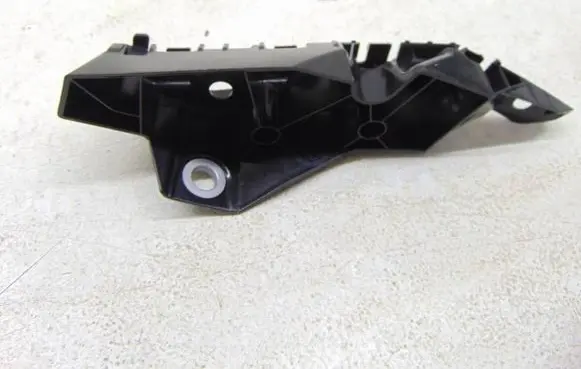 Volkswagen Golf VII Front bumper mounting bracket 5G0807183C
