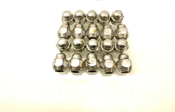 Toyota Prius (XW30) Nuts/bolts 